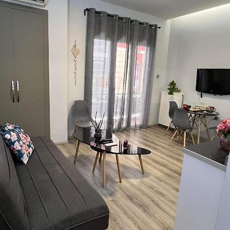 Sweet & Modern Flat At The Center Of Athens Atenas Exterior foto